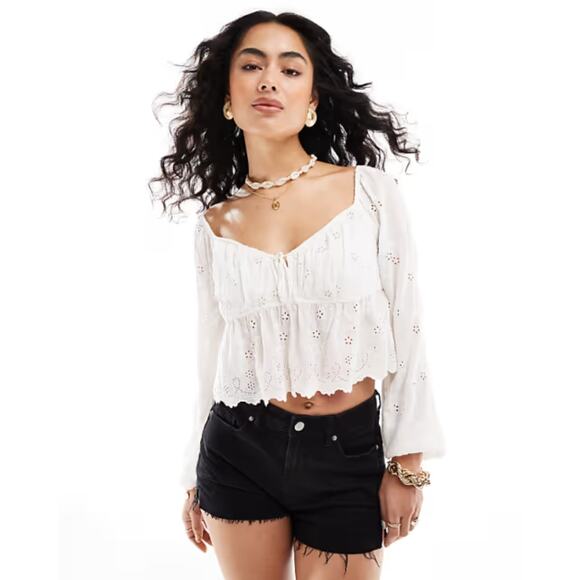 Hollister Tops - Hollister Eyelet Embroidered Peplum Crop Top Womens L White Cottagecore Blouse